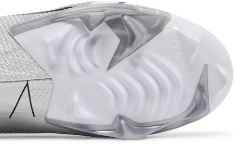 耐克Vapor Edge Pro 360 '白银'款足球鞋 DQ3670-102 Purchase 耐克Vapor Edge Pro 360 '白银'款足球鞋 DQ3670-102