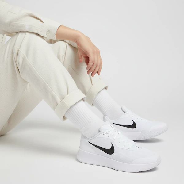 ナイキ ヴェイパー ライト 3 FZ2155-101 Order ナイキ ヴェイパー ライト 3 FZ2155-101