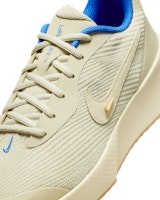 Nike Vapor Lite 3 Sneaker HF7831-200 Sizing Nike Vapor Lite 3 Sneaker HF7831-200