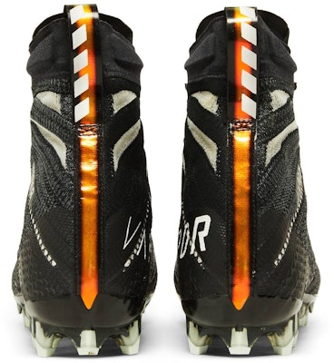 Nike Vapor Untouchable 3 Elite 'Hitam' AH7408-001 Details for Nike Vapor Untouchable 3 Elite 'Hitam' AH7408-001