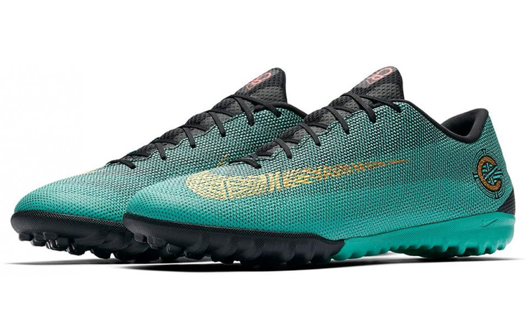 Nike VaporX 12 Academy CR7 TF 'Cristiano Ronaldo Green Black' 圖 3