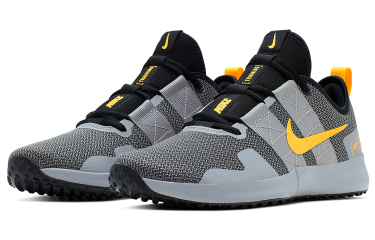 Lookbook Nike Varsity Compete TR 2 ''Gris Atmosphère'' AT1239-006