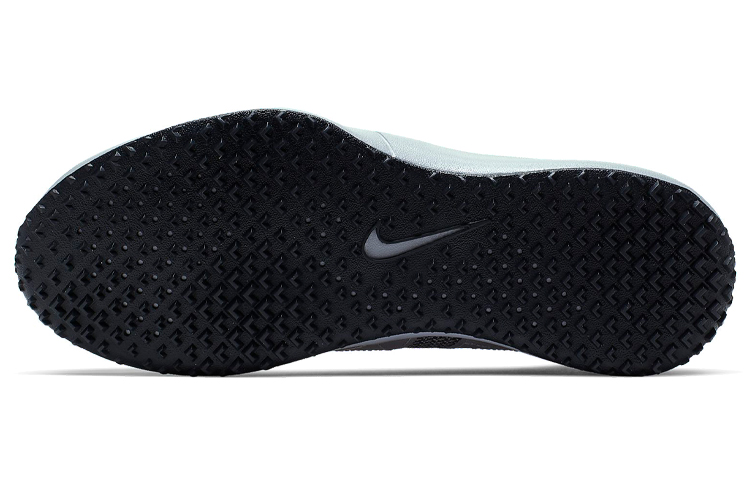 Details for Nike Varsity Compete TR 2 ''Gris Atmosphère'' AT1239-006