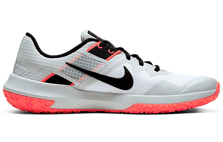 Order Nike Varsity Compete TR 3 ''Wit Laser Crimson'' CJ0813-100