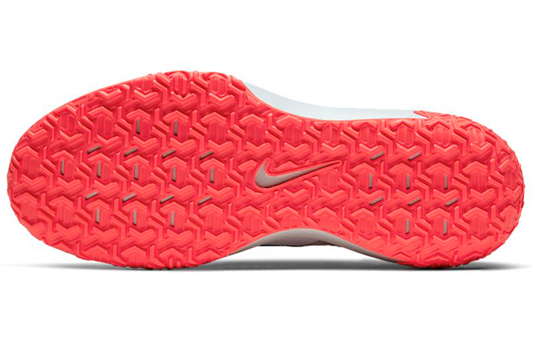 Details for Nike Varsity Compete TR 3 ''Wit Laser Crimson'' CJ0813-100