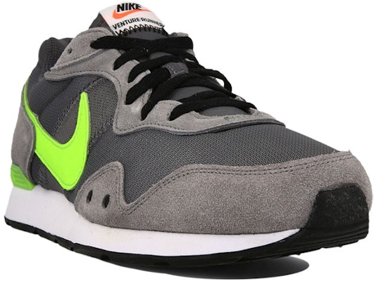 Nike Venture Abu-Abu/Kuning CK2944-009 Lookbook Nike Venture Abu-Abu/Kuning CK2944-009