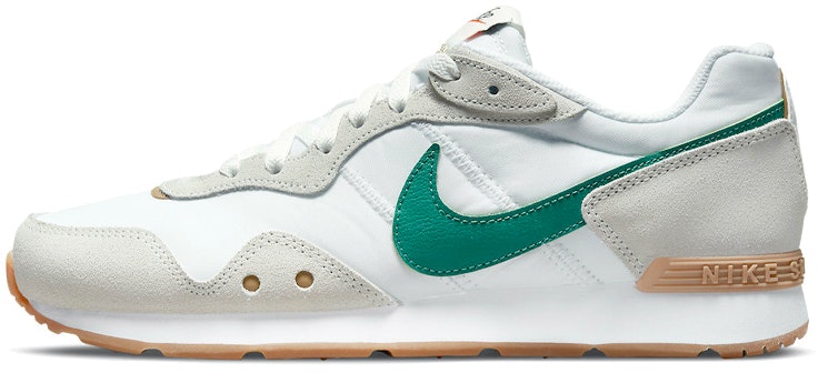 nike-venture-runner-first-use-white-green-dj-2004-100