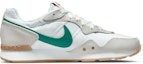 Order Nike Venture Runner First Use 'White Green' DJ2004-100