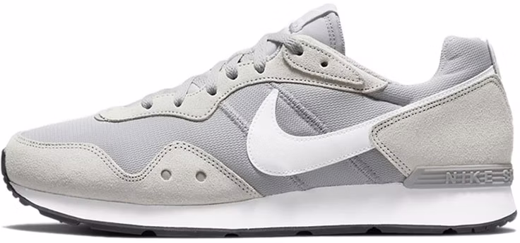 nike-venture-runner-grey-white-dm-8453-003-hd
