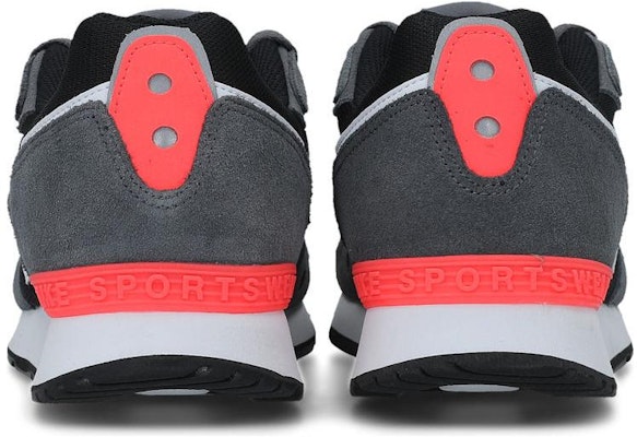 Nike Venture Runner 'Iron Grey Crimson' CK2944-004 Shop Nike Venture Runner 'Iron Grey Crimson' CK2944-004