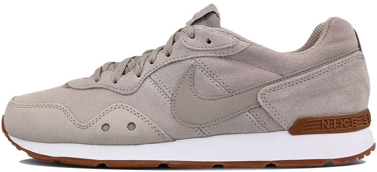 nike-venture-runner-khaki-cq-4557-003