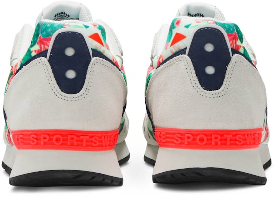 Nike Venture Runner 'N7' CV8983-001 Details for Nike Venture Runner 'N7' CV8983-001