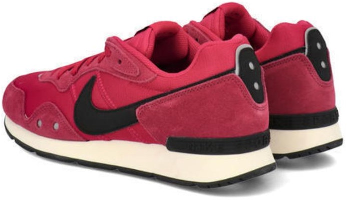 ナイキ ベンチャーランナー "ザクロ" (Nike Benchārannā "Zakuro") CK2944-601 Shop ナイキ ベンチャーランナー "ザクロ" (Nike Benchārannā "Zakuro") CK2944-601