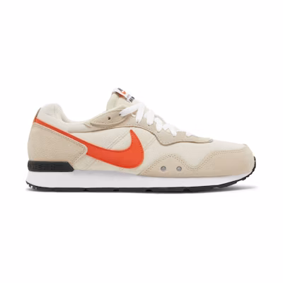 Nike Venture RNNR 'Rattan Orange'