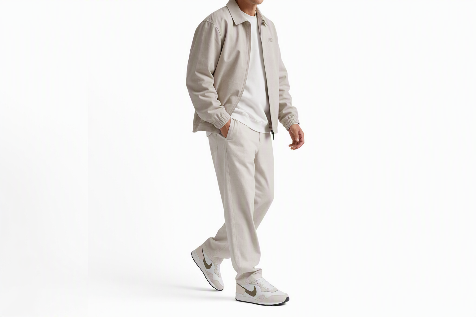 Order Nike Venture Runner ''Bianco Verde Oliva Medio'' CK2944-101