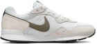 Order Nike Venture Runner 'Putih Medium Olive' CK2944-101