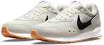 Lookbook Nike Venture Runner Wide 'Light Bone Black' Kasut Lelaki DM8453-011