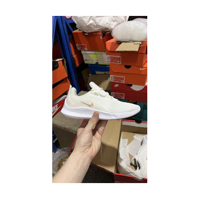 Nike Viale 'Beige'