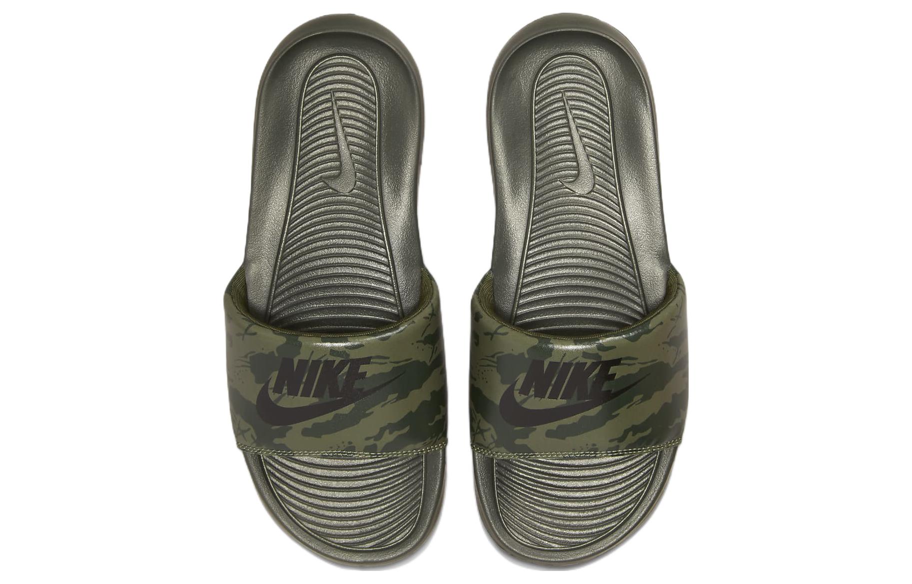 Lookbook Nike Victori One '中橄榄色迷彩' 运动拖鞋 CN9678-200