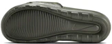 Shop Nike Victori One '中橄榄色迷彩' 运动拖鞋 CN9678-200