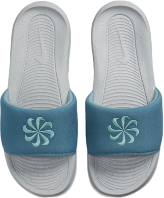 나이키 빅토리 원 넥스트 네이처 '리프트 블루' DM8598-400 Lookbook 나이키 빅토리 원 넥스트 네이처 '리프트 블루' DM8598-400