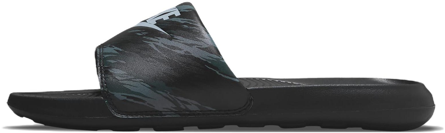 nike-victori-one-printed-slide-black-tiger-camo-cn-9678-009