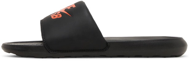 Nike Victori One 運動拖鞋 黑橙 Lookbook Nike Victori One 運動拖鞋 黑橙