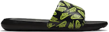 Order Nike Victori One Slide 'Logo Berulang - Hitam Volt' CN9678-010