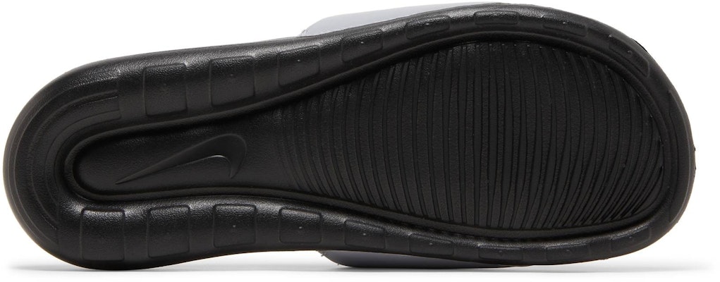 Nike Victori One Slide 'Wolf Grey' Sandal Abu-Abu CN9675-010 Shop Nike Victori One Slide 'Wolf Grey' Sandal Abu-Abu CN9675-010