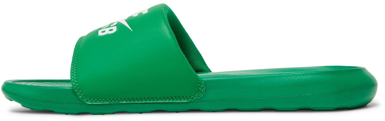 Nike Victori One Slides 'Lucky Green' - Selipar Nike Victori One 'Lucky Green' DR2018-300 Lookbook Nike Victori One Slides 'Lucky Green' - Selipar Nike Victori One 'Lucky Green' DR2018-300
