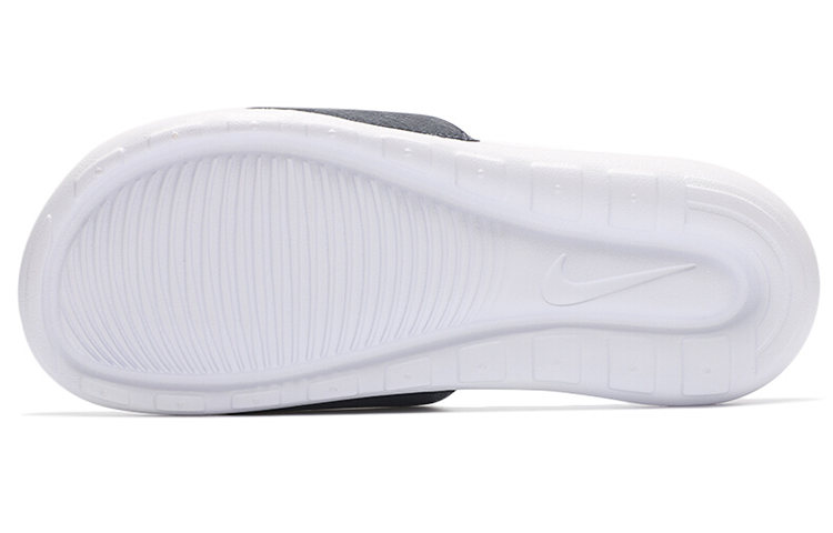 Purchase Claquettes Nike Victori One Bleu/Blanc CN9675-103