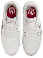 Nike Victory Pro 4 Putih Summit/Taupe Abu-Abu/Team Merah HM9220-103 Shop Nike Victory Pro 4 Putih Summit/Taupe Abu-Abu/Team Merah HM9220-103