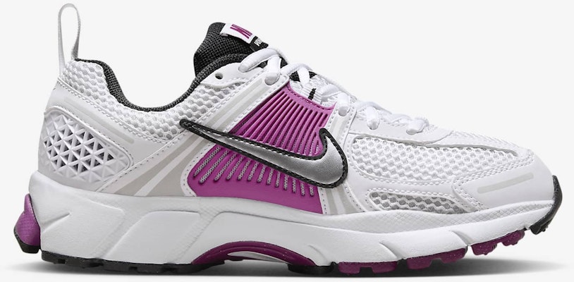 (Youth) Nike Vomero 17 ‘Talaria’ 'Volt White Bright' FZ8587-700 Lookbook (Youth) Nike Vomero 17 ‘Talaria’ 'Volt White Bright' FZ8587-700