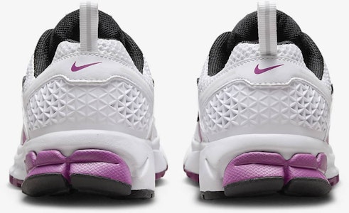 (JR) Nike Vomero 17 ‘Talaria’ 'Volt Putih Cerah' FZ8587-700 HF6998-102 Details for (JR) Nike Vomero 17 ‘Talaria’ 'Volt Putih Cerah' FZ8587-700 HF6998-102