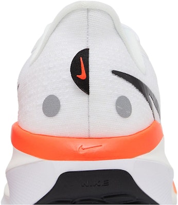 Nike Vomero 17 'White Bright Crimson' HF4914-100 Sizing Nike Vomero 17 'White Bright Crimson' HF4914-100