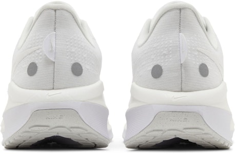 나이키 보메로 17 '화이트 플래티넘 틴트' FB1309-101 Details for 나이키 보메로 17 '화이트 플래티넘 틴트' FB1309-101