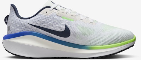 ナイキ ボメロ 17 FN1139-100 Lookbook ナイキ ボメロ 17 FN1139-100