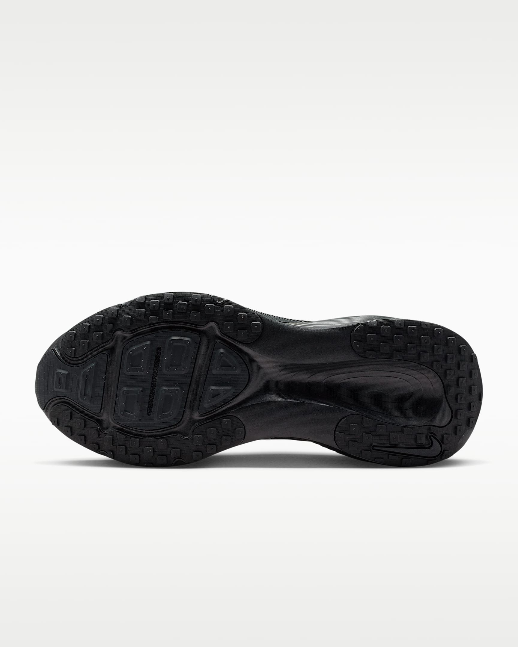 Shop Nike Vomero 18 ''Hitam Realtree'' IF4456-001