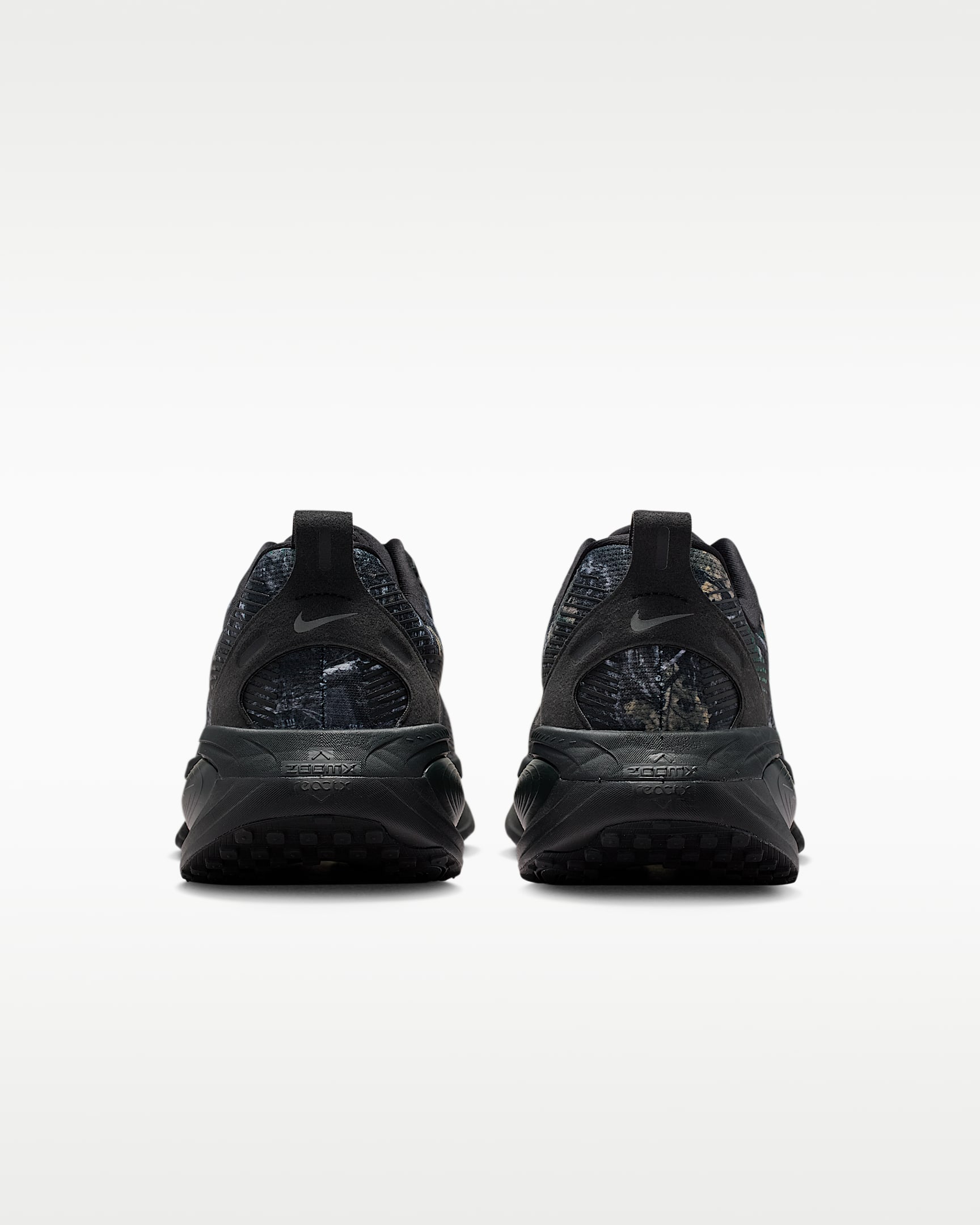 Details for 나이키 보메로 18 ''블랙 리얼트리'' IF4456-001