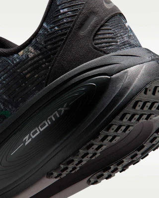 Nike Vomero 18 ''Hitam Realtree'' IF4456-001 1