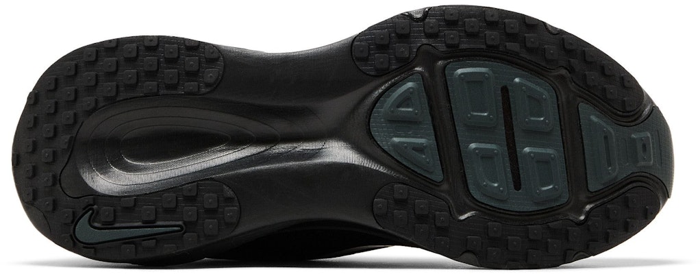 Nike Vomero 18 'Triple Black' Hitam Penuh HM6803-005 Details for Nike Vomero 18 'Triple Black' Hitam Penuh HM6803-005