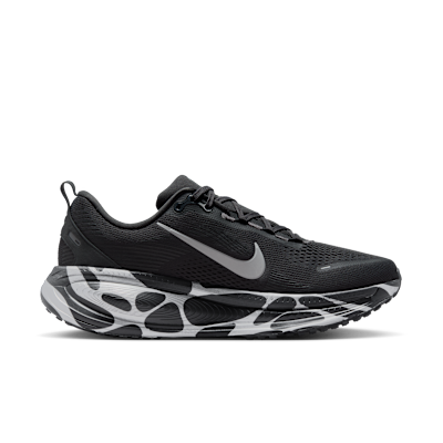 Lookbook Nike Vomero 18 Antracita/Cañón/Plata Metálica/Plata Reflectante IM6010-060