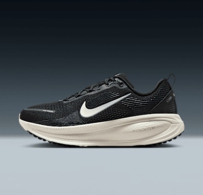 nike-vomero-18-black-coconut-milk-light-iron-ore-summit-white-if-0514-002