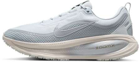 Nike Vomero 18 GORE-TEX Pure Platinum/Light Permiss/Barely Green/Metallic Silver HQ7001-003 Nike Vomero 18 GORE-TEX Pure Platinum/Light Permiss/Barely Green/Metallic Silver HQ7001-003