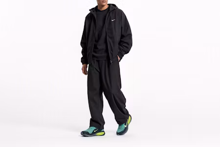 Order Nike Vomero 18 GORE-TEX 海藻綠/火砲灰/閃電黃/微閃電黃 HQ7001-300