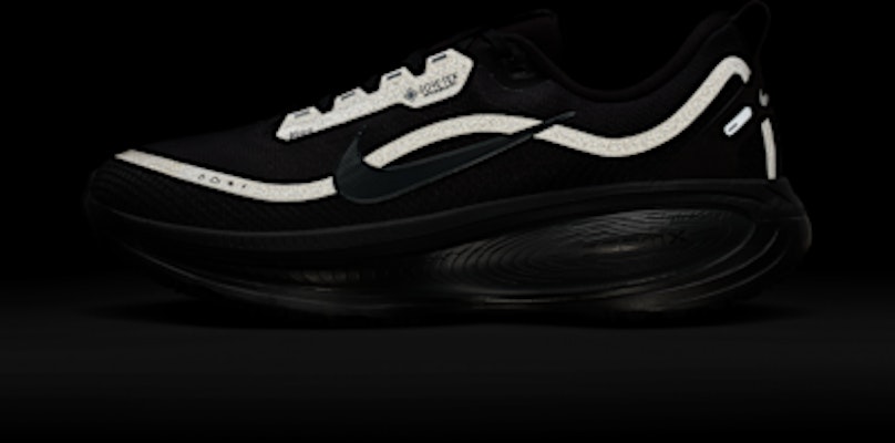Nike Vomero 18 GORE-TEX Sneaker Black/Anthracite HQ7001-001 1
