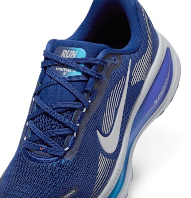 Nike Vomero 18 HM6803-401 Sizing Nike Vomero 18 HM6803-401