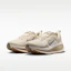 Purchase Nike Vomero 18 Licht Khaki/Desert Khaki/Sail/Metallic Zilver IM8333-200