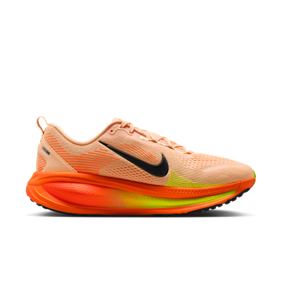Shop Nike Vomero 18 橙色粉筆/全橙色/螢光/黑色 HM6803-700