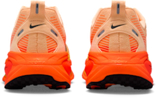 Nike Vomero 18 Naranja Chalk/Naranja Total/Bolt/Negro HM6803-700 Details for Nike Vomero 18 Naranja Chalk/Naranja Total/Bolt/Negro HM6803-700